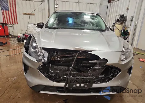 2022 Ford Escape Se z USA, uszkodzony, nr VIN 1FMCU0G62NUA68162